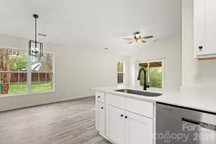 6123 McIntyre Ridge Dr, Charlotte, NC 28216 - Photo 12