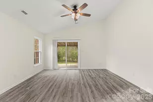 6123 McIntyre Ridge Dr, Charlotte, NC 28216 - Photo 8