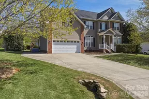 1505 Forest Pointe Ln, Gastonia, NC 28056 - Photo 1