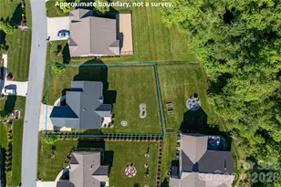 806 Blacksmith Run Dr, Hendersonville, NC 28792 - Photo 30