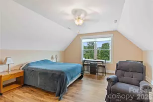 806 Blacksmith Run Dr, Hendersonville, NC 28792 - Photo 24