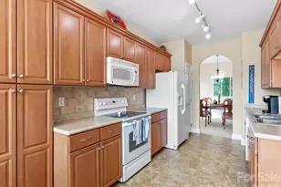 7 Eagle Creek Trail S, Flat Rock, NC 28731 - Photo 12