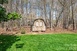 801 Reverdy Ln, Matthews, NC 28105 - Photo 20