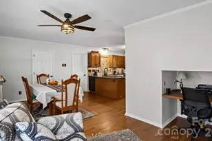 1212 Ashford St, Charlotte, NC 28214 - Photo 10