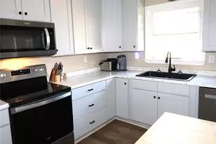 2510 Middleton Dr, Gastonia, NC 28054 - Photo 6