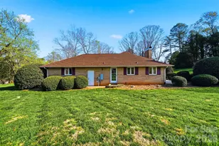 5523 Pine Lake Ct, Hickory, NC 28601 - Photo 42