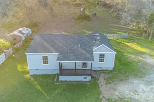 1022 Pine Ridge Rd, Chester, SC 29706 - Photo 2