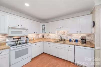 209 Browning Road, Waynesville, NC 28786 - Photo 14