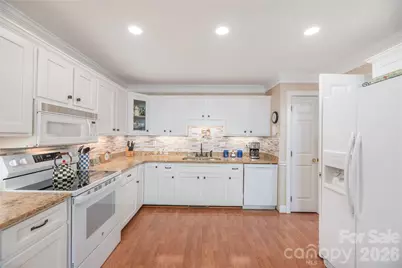 209 Browning Road, Waynesville, NC 28786 - Photo 12