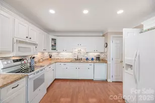 209 Browning Rd, Waynesville, NC 28786 - Photo 12