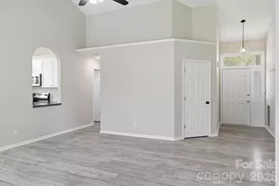 2917 Dellinger Drive, Charlotte, NC 28269 - Photo 8