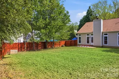 2917 Dellinger Drive, Charlotte, NC 28269 - Photo 30