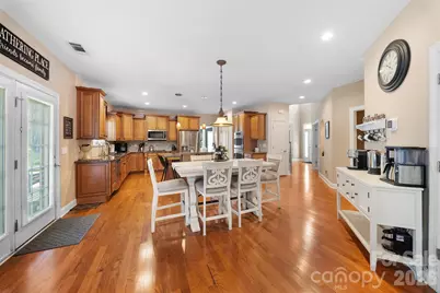 8715 Savannah Road, Harrisburg, NC 28075 - Photo 4