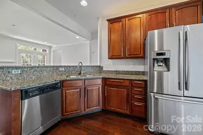 10400 Berkeley Woods Lane, Charlotte, NC 28277 - Photo 8