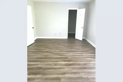 2141 Selwyn Avenue #212, Charlotte, NC 28207 - Photo 8