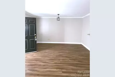 2141 Selwyn Avenue #212, Charlotte, NC 28207 - Photo 4