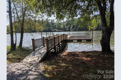 206 W Settings Boulevard, Valdese, NC 28690 - Photo 10