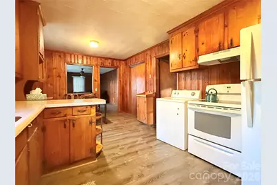 1724 Old Camden Monroe Highway, Lancaster, SC 29720 - Photo 6