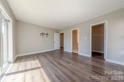 2401 Quail Lake Drive, Charlotte, NC 28210 - Photo 18