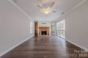 2401 Quail Lake Dr, Charlotte, NC 28210 - Photo 6