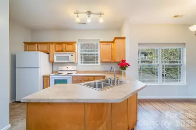 10 Northbrook Place #D, Asheville, NC 28804 - Photo 8