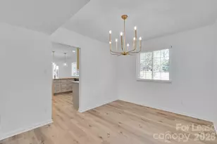 7404 Shadowlake Dr, Charlotte, NC 28226 - Photo 8