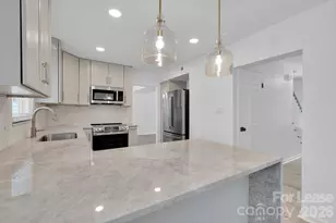 7404 Shadowlake Dr, Charlotte, NC 28226 - Photo 12