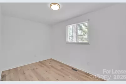 7404 Shadowlake Drive, Charlotte, NC 28226 - Photo 36