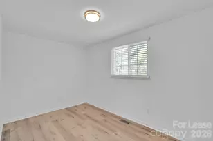 7404 Shadowlake Dr, Charlotte, NC 28226 - Photo 36