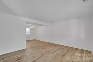 7404 Shadowlake Dr, Charlotte, NC 28226 - Photo 6