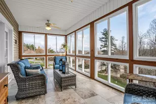 29 Spring Heights Ct, Hendersonville, NC 28791 - Photo 8