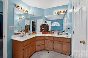 9510 Saddle Run Trail, Charlotte, NC 28269 - Photo 30