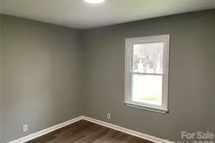 107 Berry St, Chester, SC 29706 - Photo 8