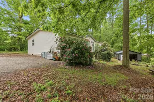 611 Turkey Creek Terrace, Leicester, NC 28748 - Photo 4