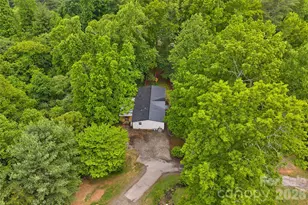 611 Turkey Creek Terrace, Leicester, NC 28748 - Photo 2