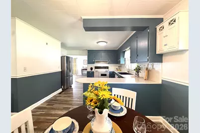 848 Meadowood Drive NE, Lenoir, NC 28645 - Photo 8