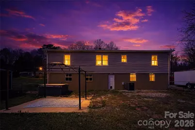 848 Meadowood Drive NE, Lenoir, NC 28645 - Photo 34