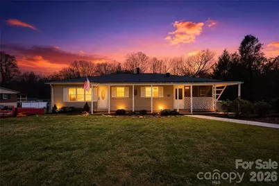 848 Meadowood Drive NE, Lenoir, NC 28645 - Photo 1