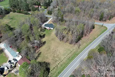 7706 Davis Road, Waxhaw, NC 28173 - Photo 2