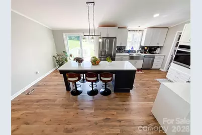 7706 Davis Road, Waxhaw, NC 28173 - Photo 2