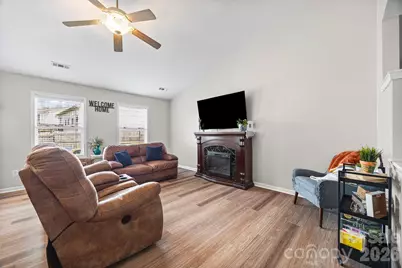 145 Pheasant Ridge Circle, York, SC 29745 - Photo 4