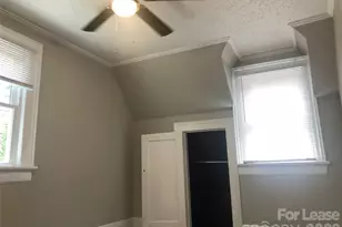 701 S South St, Gastonia, NC 28052 - Photo 10