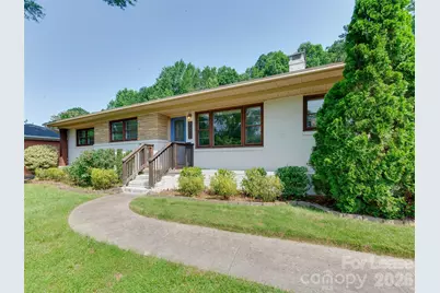 3921 Sheffield Drive, Charlotte, NC 28205 - Photo 2