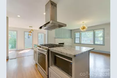 3921 Sheffield Drive, Charlotte, NC 28205 - Photo 18