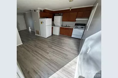 825 N Lee Street #205, Salisbury, NC 28144 - Photo 2