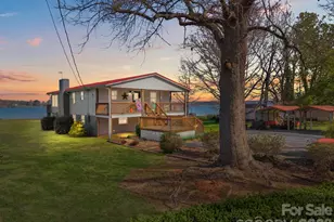 420 Sportsman Dr, Salisbury, NC 28146 - Photo 2