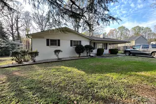 520 Carole Ln, Charlotte, NC 28214 - Photo 1