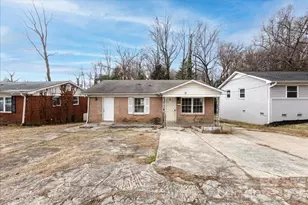 1628 Eastway Dr, Charlotte, NC 28205 - Photo 2