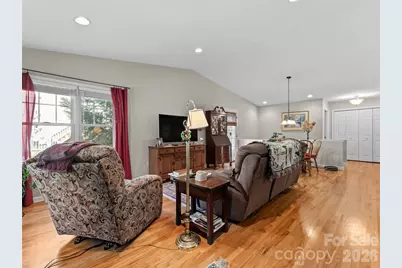 40 Spring Village Lane, Hendersonville, NC 28739 - Photo 6