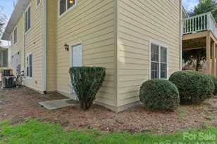 40 Spring Village Ln, Hendersonville, NC 28739 - Photo 32